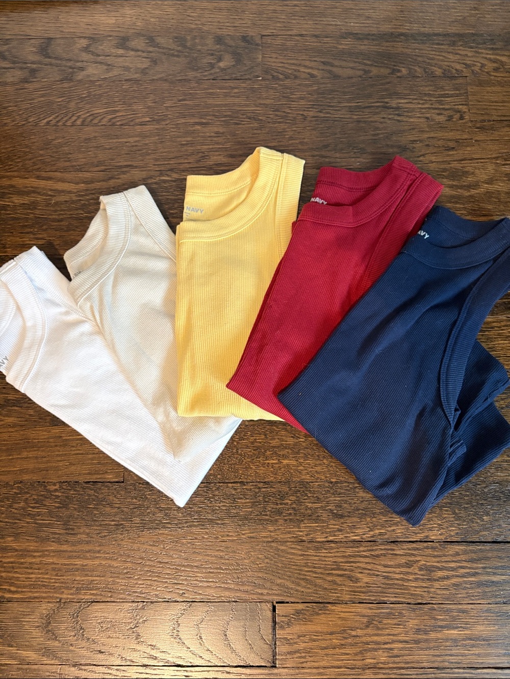 Pack of 5 cropped ribbed tanks